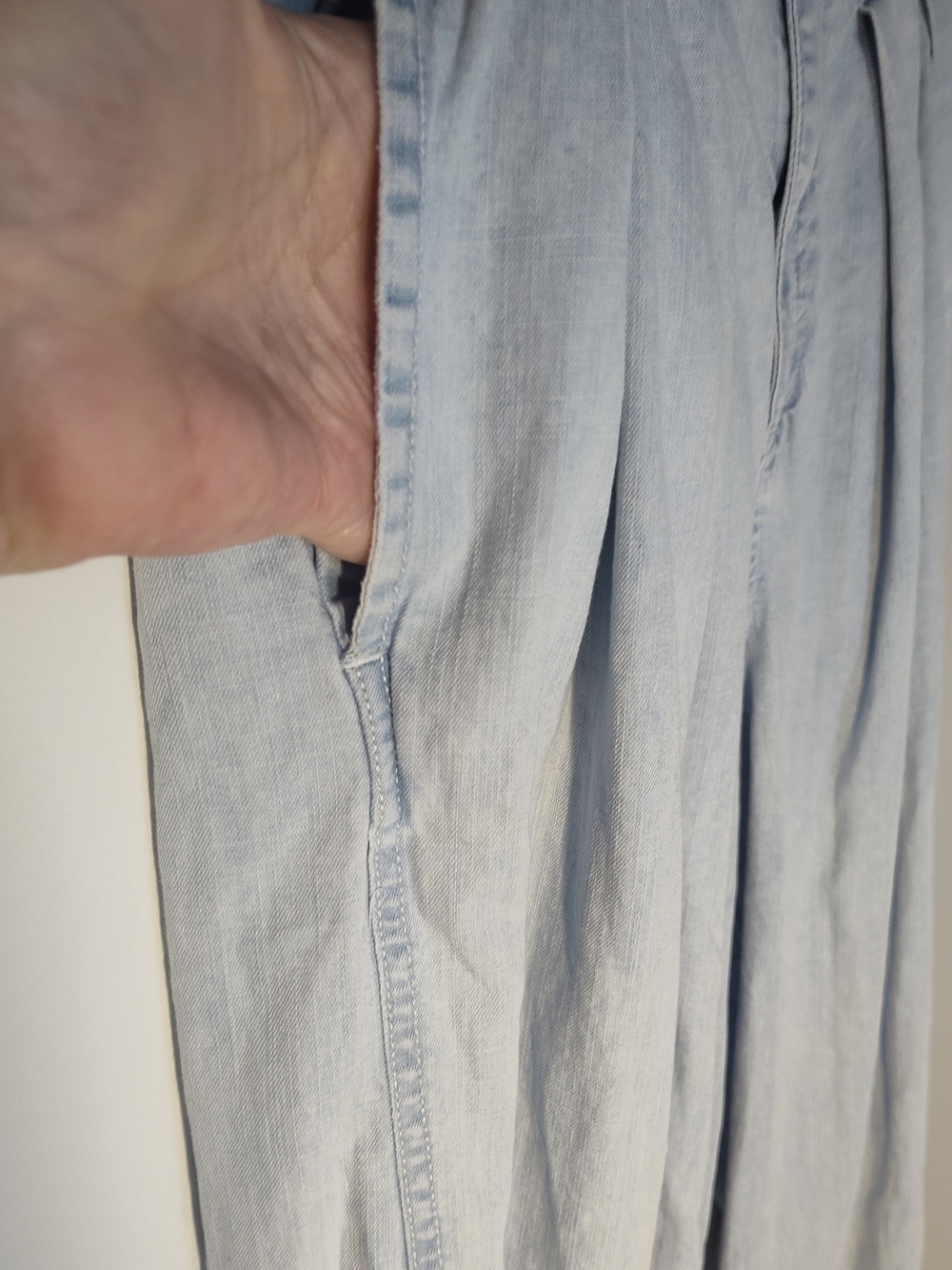 We The Free Light Blue Riley Pull On Pants #381 - Picture 3 of 4